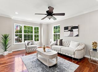 3 Elco Ct, Bayonne, NJ 07002