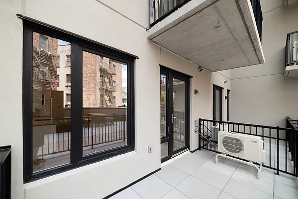 Rented by Key City Capital Inc | media 9