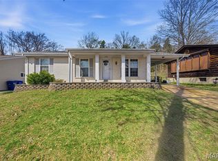 729 Vanderville Dr, Fenton, MO
