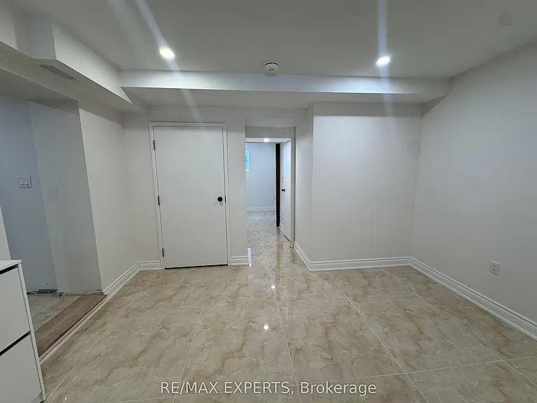 209 Ridge Rd #B — Photo 9