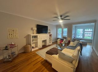 1506 W Addison St, Chicago, IL 60613