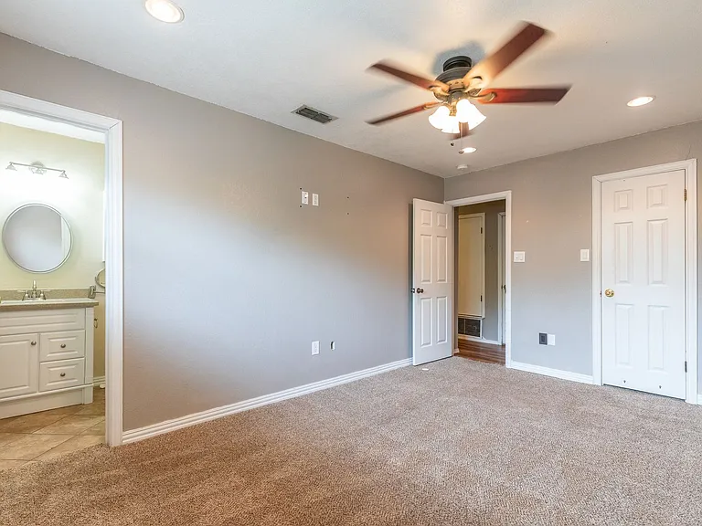 3902 Karen Dr — Photo 19