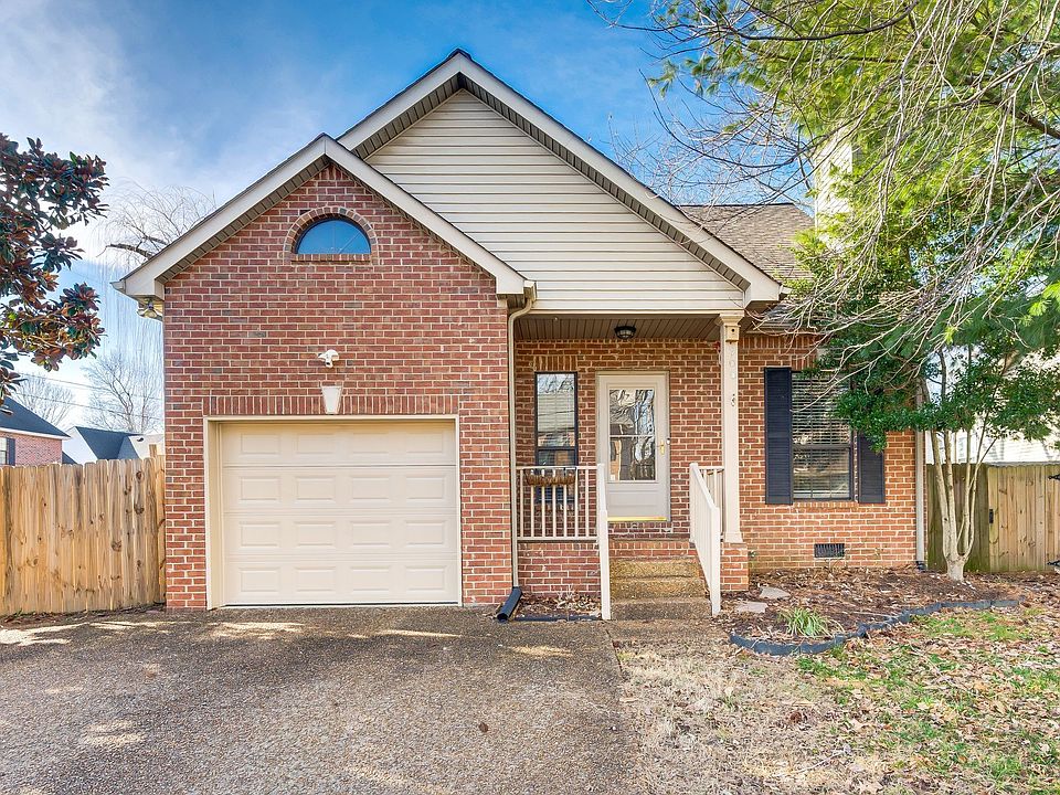 1st image of 900 Dove Ridge Cir