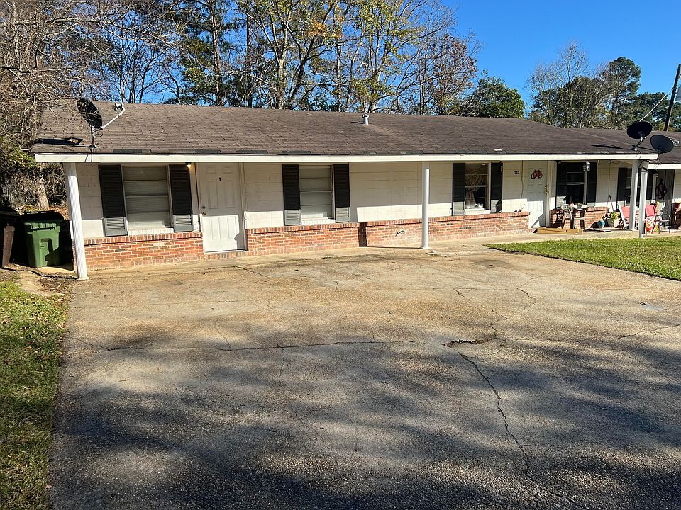 1st image of 1207 N 25th Ave #4