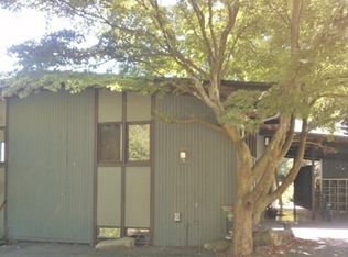 17011 16th Ave SW, Seattle, WA 98166