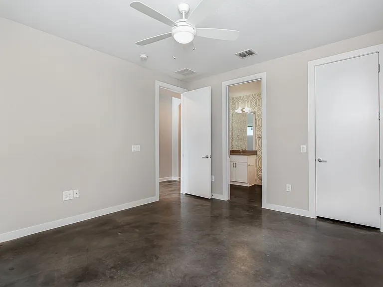 5321 Anita St — Photo 4
