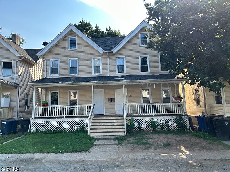 1st image of 320 Stebbins Pl