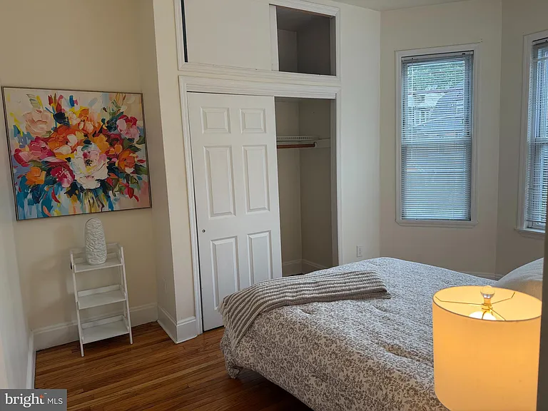 922 S 49th St #-1 — Photo 16