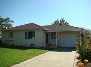 219 W Victoria St, Rialto, CA 92376