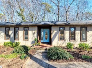 122 Paddock Dr, Greer, SC 29650