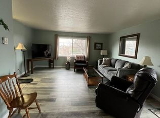 2121 N Eldorado Ave APT 1, Klamath Falls, OR 97601