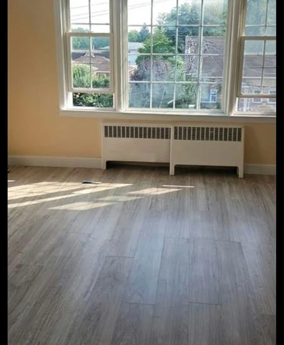 2 bed, 1280 sqft, $3,200 — Photo 2