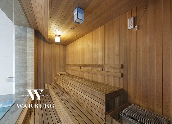 Rented by Warburg | media 44