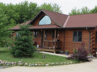 N7881 Ski Slide Rd, Oconomowoc, WI 53066