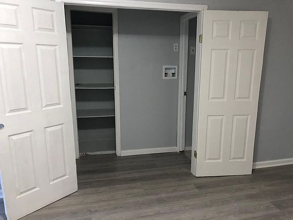 4th image of 1120 42nd St #2