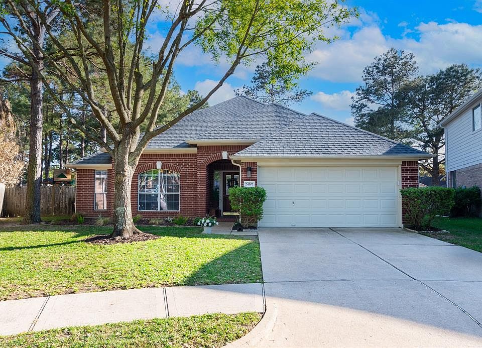 Don't miss this pristine one story home located in the heart of Cinco Ranch on an oversize cul-de-sac lot!