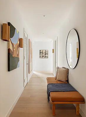 Entry / hallway, photo 1