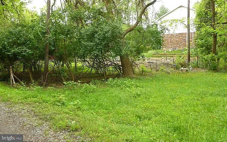 2758 Chain Bridge Rd — Photo 19