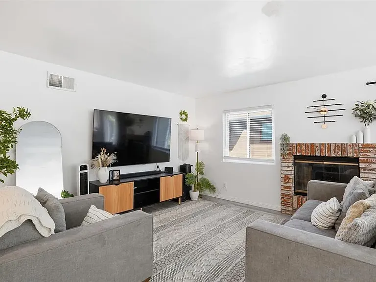 1512 Concord Way #A — Photo 25
