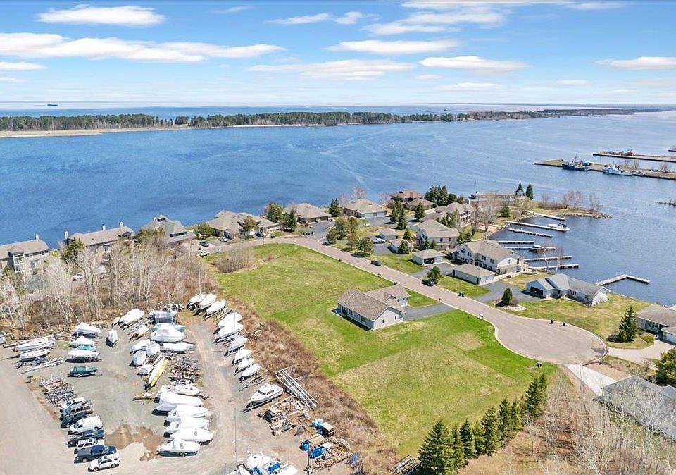 1st image of 554 Marina Dr
