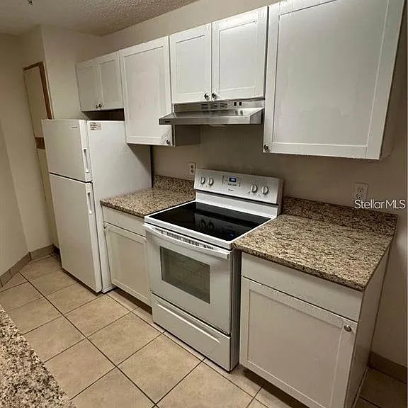 976 Leeward Pl #103 — Photo 6