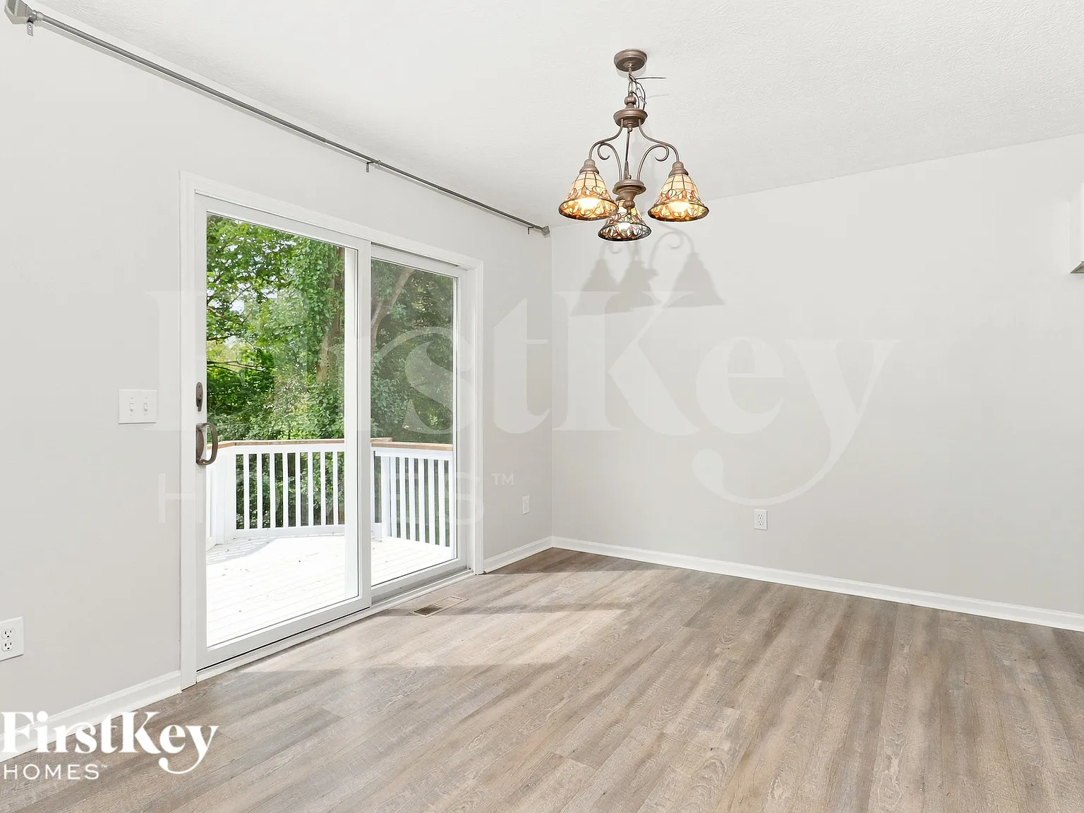 3 bed, 2.5 bath, 2380 sqft, $2,740 — Photo 4