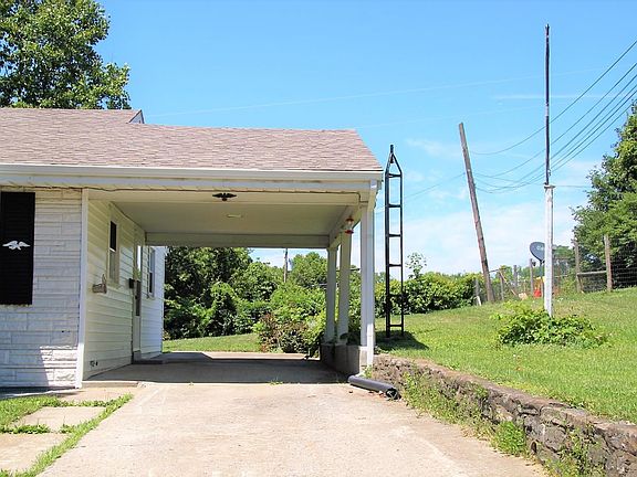 3rd image of 309 2nd St