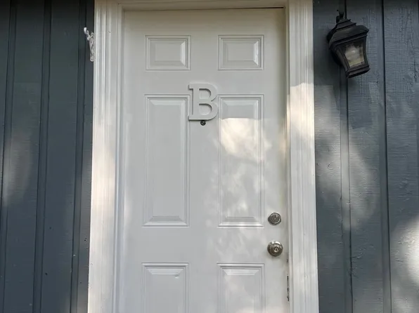 4430 Westside Dr #B, Acworth, GA 30101