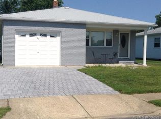 60 Liberta Dr, Toms River, NJ 08757