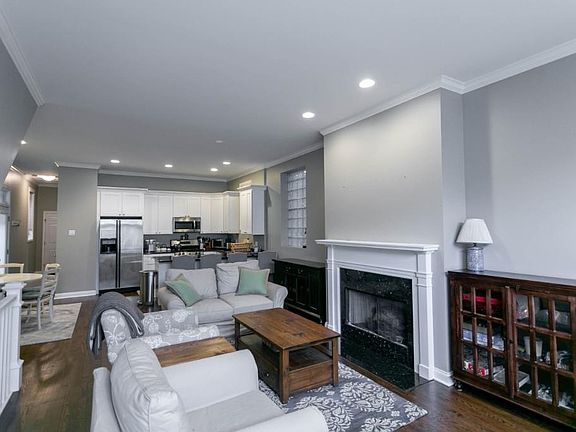 4th image of 2651 N Orchard St #1