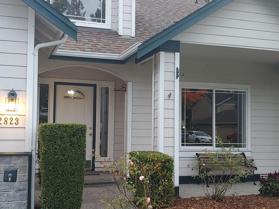 1st image of 2823 124th Ave NE