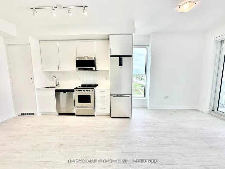 412 Silver Maple Rd #515 — Photo 16