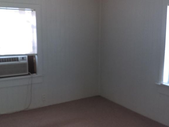 4th image of 108 21st St