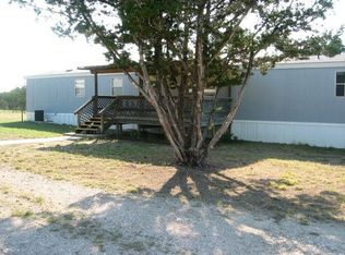 410 Oak Rd, Harper, TX 78631