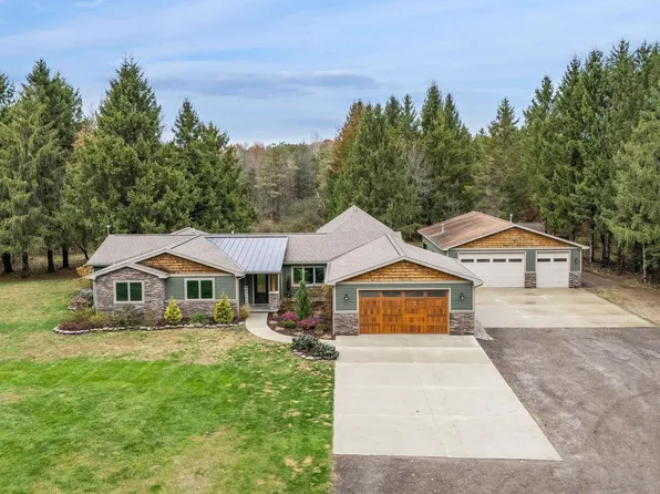 5975 S Orr Rd, Saint Charles, MI 48655
