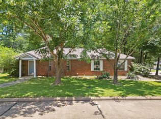 3150 Clay Cir, Huntsville, TX 77340