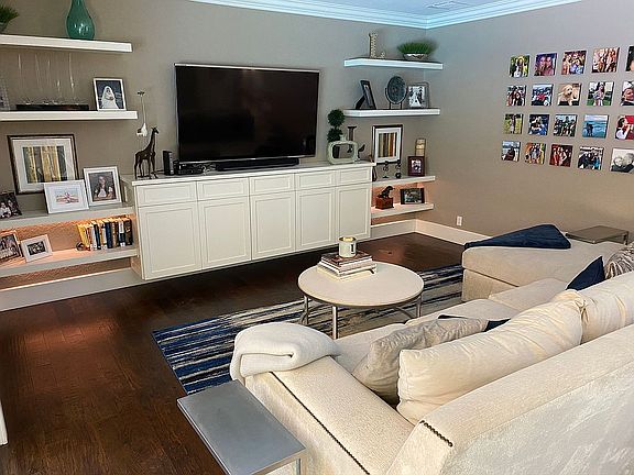 Family Room off kitchen