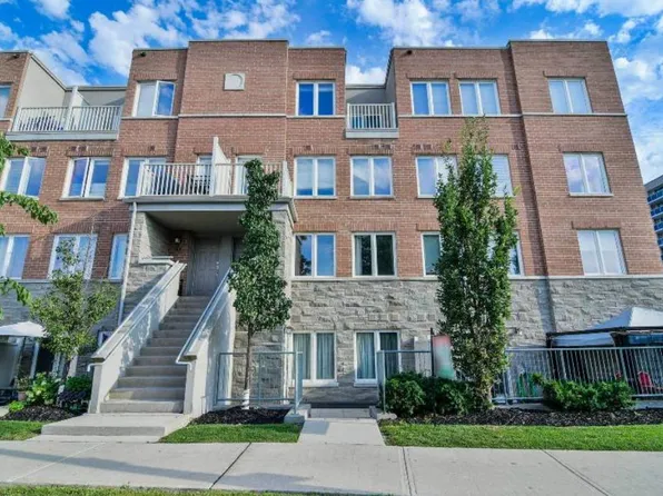 5 Richgrove Dr #219, Toronto, ON M9R 0A3