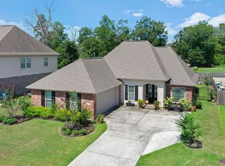 18099 River Landing Dr, Prairieville, LA 70769