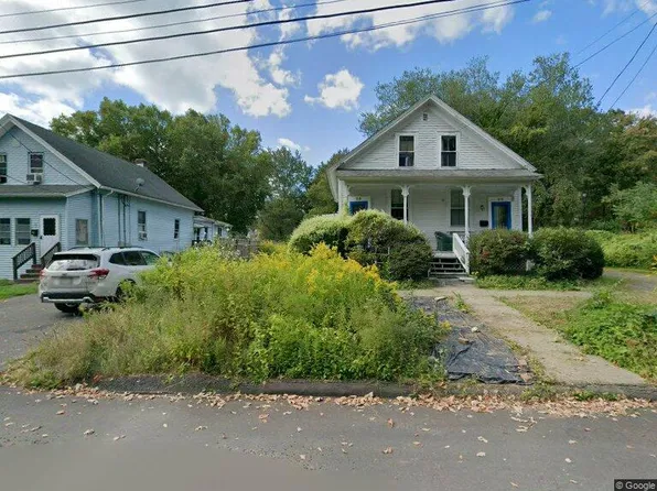 26 Norwood Ave, Northampton, MA 01062