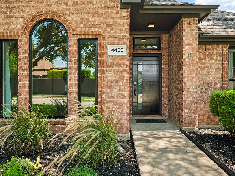 4408 Brett Dr — Photo 25