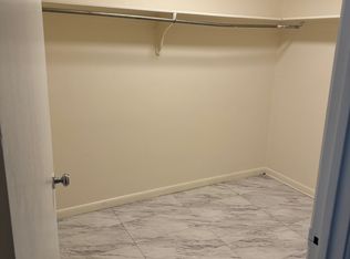 103 W Powers Cir APT 202, Littleton, CO 80120