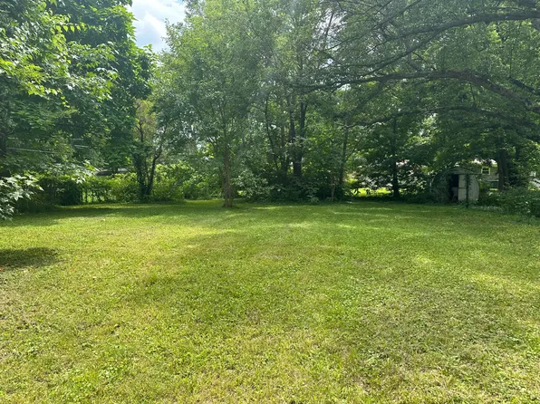 3246 E E Wayland Street, Springfield, MO 65804