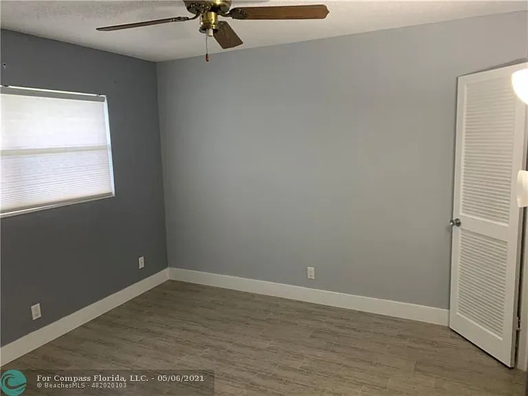 430 SE 2nd Ave #3E — Photo 27