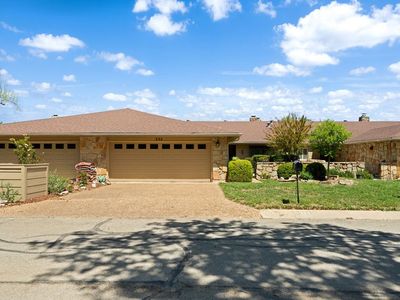 332 Englewood Dr, Kerrville, TX, 78028