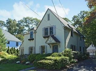 60 Sherwood Rd, Ridgewood, NJ 07450