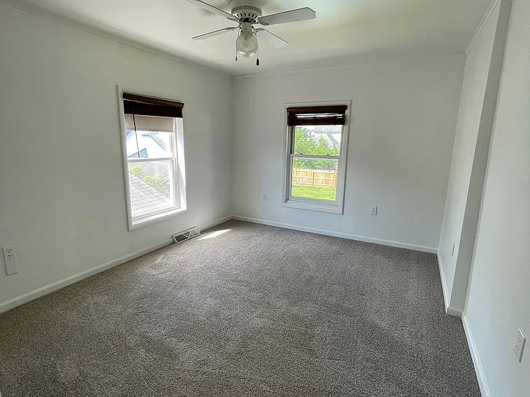 30 Crandall St — Photo 12
