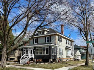 874 Hubbard St, Green Bay, WI 54303
