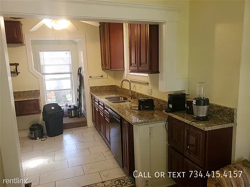 1115 White St #ANN Photo 1