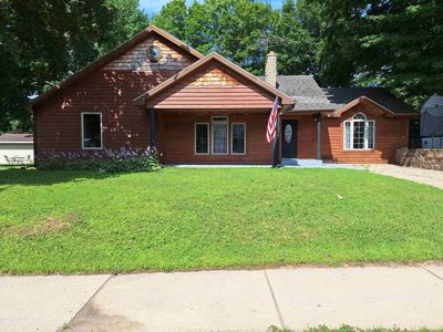 901 MAIN STREET, Gresham, WI, 54128